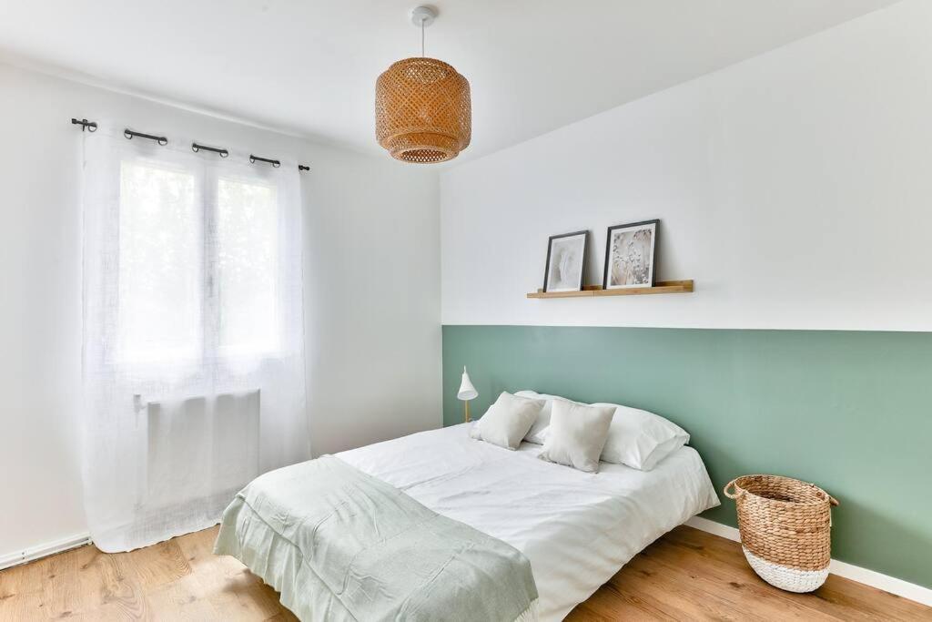Free Private Parking - 15Mn Paris - 5Mn Walk Train Station - All Equipped - Terrace - Garden - Stade De France - Casino D'Enghien - Hippodrome, Universite Épinay-sur-Seine Eksteriør bilde